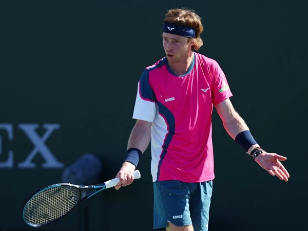 Andrey Rublev telah membuat penambahan besar dalam tim pelatihnya setelah ia masih terus kesulitan untuk menemukan performa terbaik di turnamen ATP.
