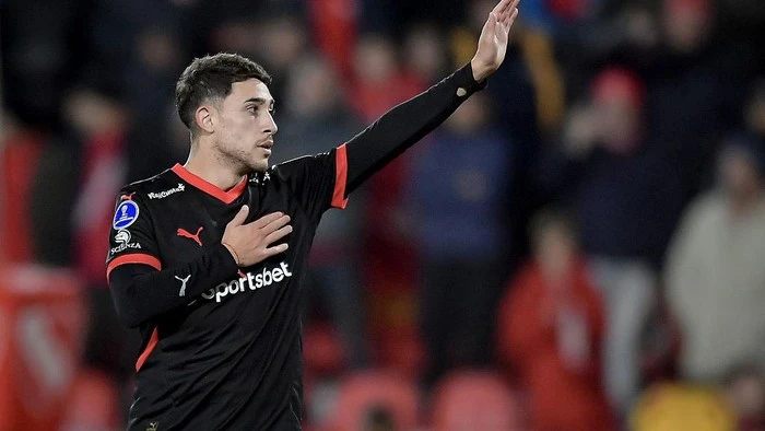 Kalahkan Rizky Ridho, Gol Pemain Ini Menangi Puskas Award 2025