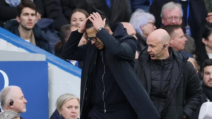 Rosenior Akui Bola Mati Jadi Masalah Chelsea